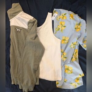 Lot Of 3 Size Large Women's Tops Pre-owned And New